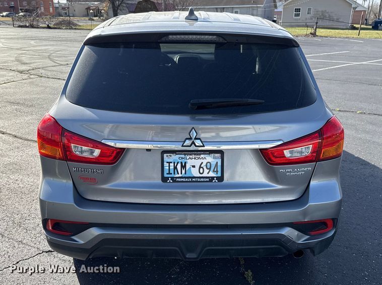 image for item DR0990 2019 Mitsubishi Outlander Sport SUV