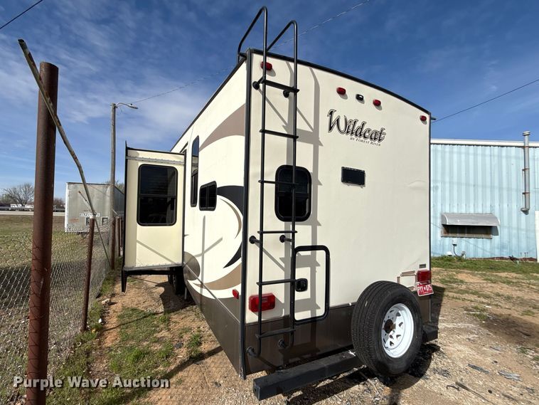 image for item DR0991 2018 Forest River Wildcat 37B camper
