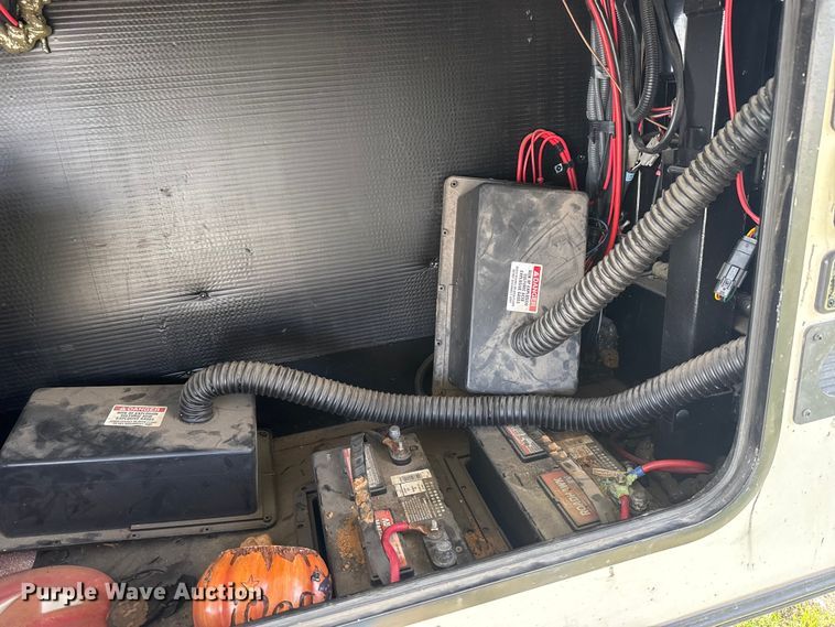 image for item DR0991 2018 Forest River Wildcat 37B camper