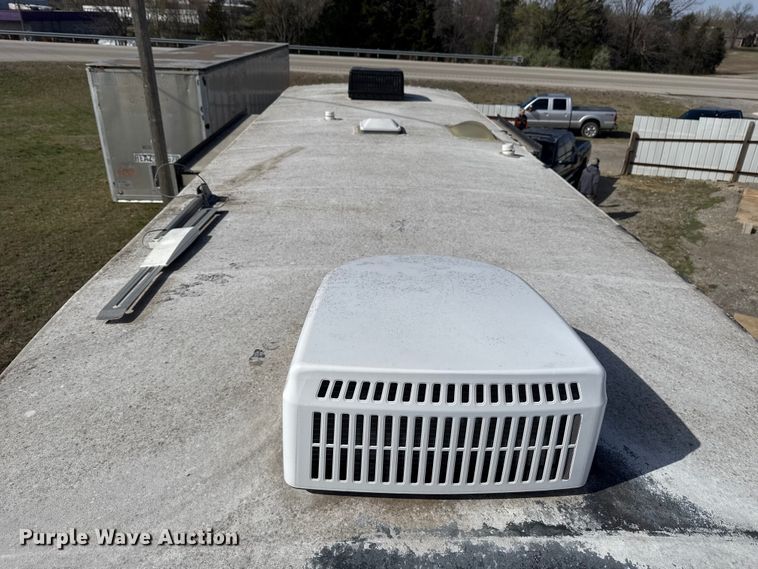 image for item DR0991 2018 Forest River Wildcat 37B camper