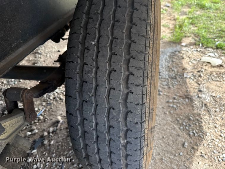 image for item DR0991 2018 Forest River Wildcat 37B camper