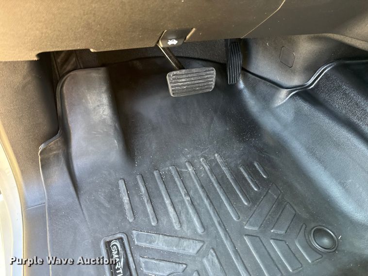 image for item DR1031 2023 Chevrolet Silverado 1500 Crew Cab pickup truck