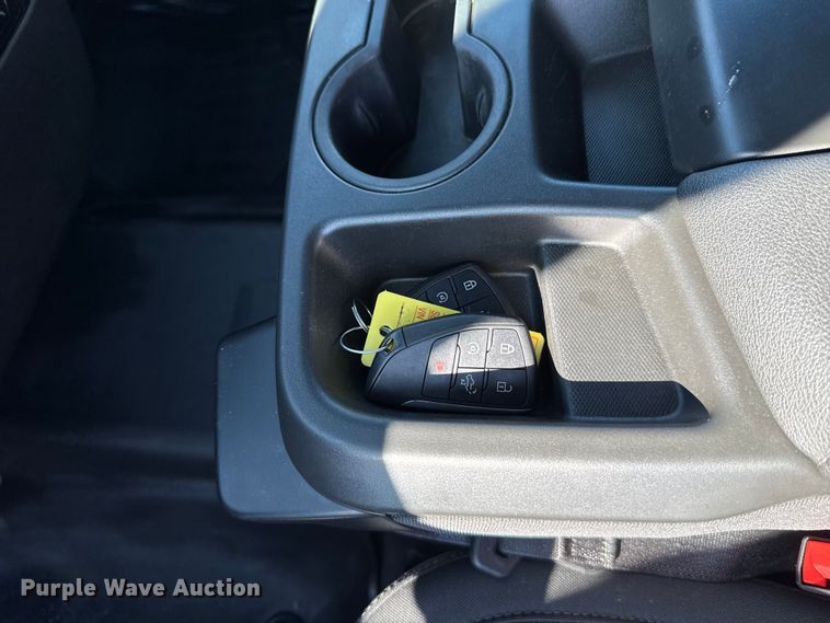 image for item DR1031 2023 Chevrolet Silverado 1500 Crew Cab pickup truck