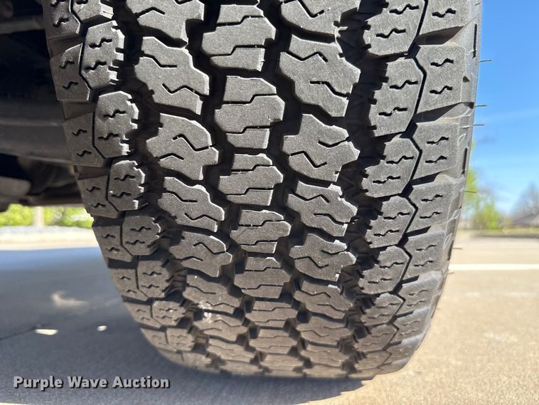 image for item DR1031 2023 Chevrolet Silverado 1500 Crew Cab pickup truck