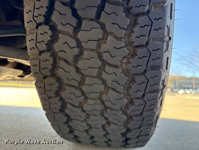 image for item DR1031 2023 Chevrolet Silverado 1500 Crew Cab pickup truck