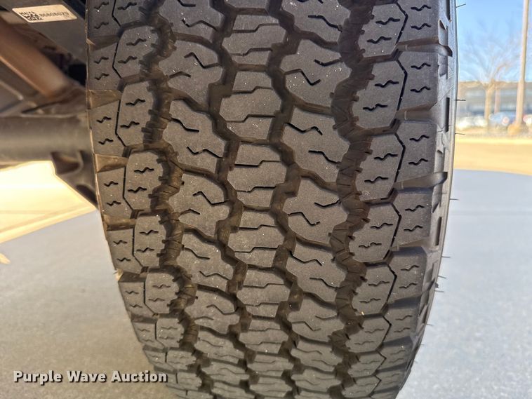 image for item DR1031 2023 Chevrolet Silverado 1500 Crew Cab pickup truck