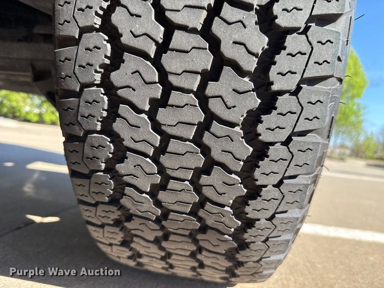 image for item DR1031 2023 Chevrolet Silverado 1500 Crew Cab pickup truck