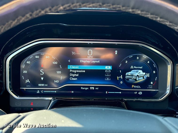 image for item DR1032 2023 Chevrolet Silverado 1500 Crew Cab pickup truck