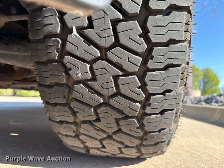 image for item DR1032 2023 Chevrolet Silverado 1500 Crew Cab pickup truck