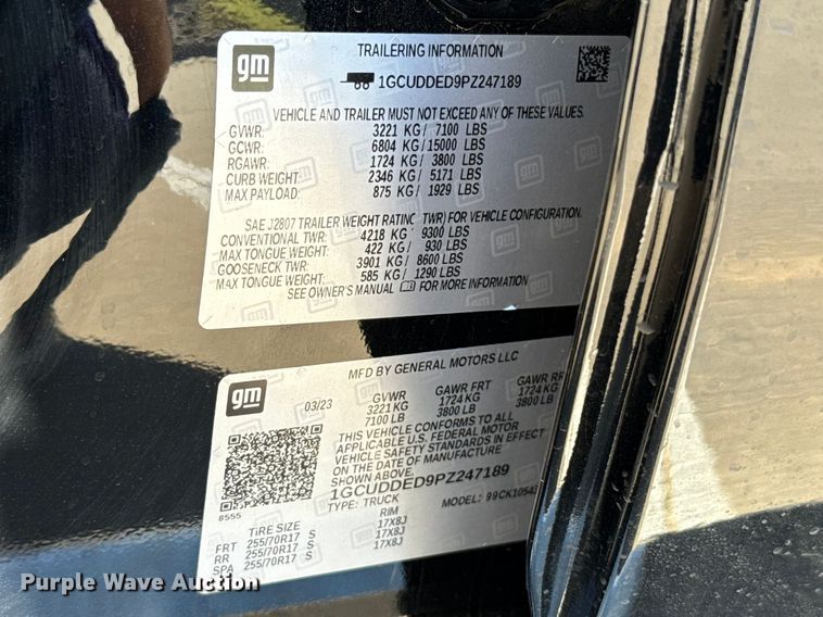 image for item DR1032 2023 Chevrolet Silverado 1500 Crew Cab pickup truck