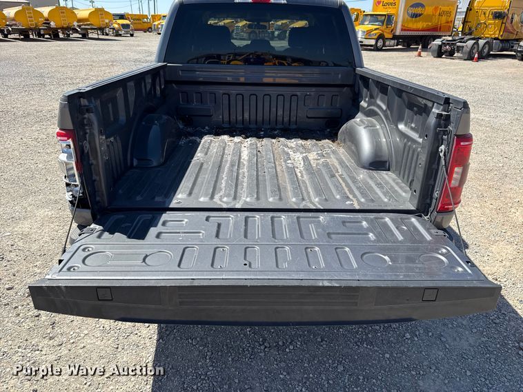 image for item DR1033 2022 Ford F150 Crew Cab pickup truck