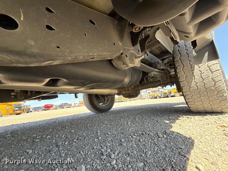 image for item DR1033 2022 Ford F150 Crew Cab pickup truck