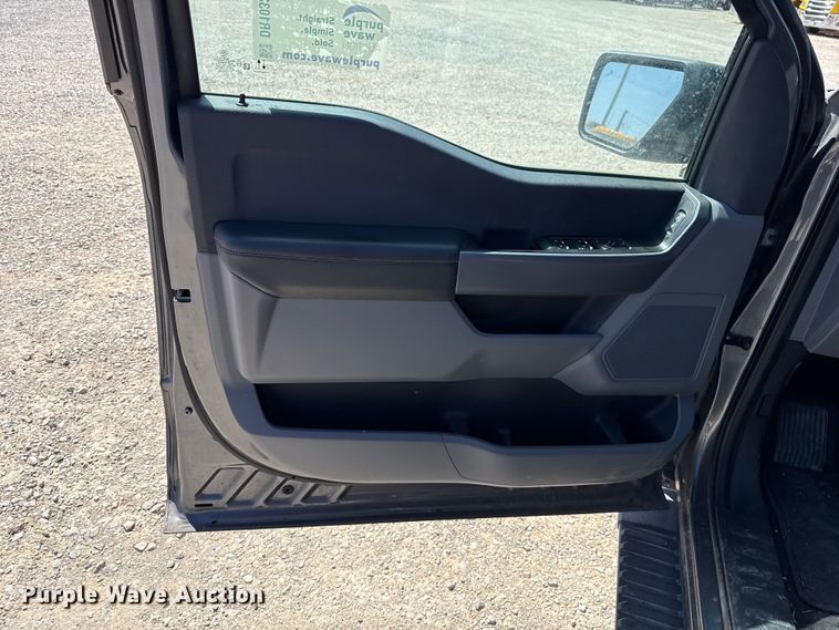 image for item DR1033 2022 Ford F150 Crew Cab pickup truck