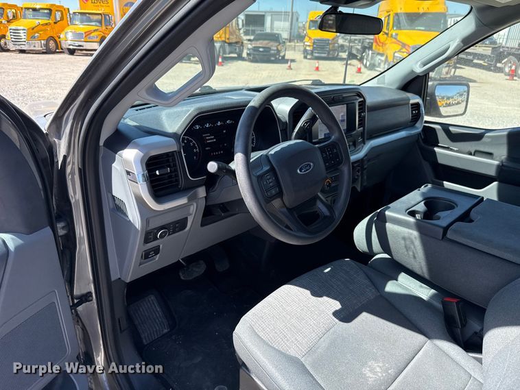 image for item DR1033 2022 Ford F150 Crew Cab pickup truck