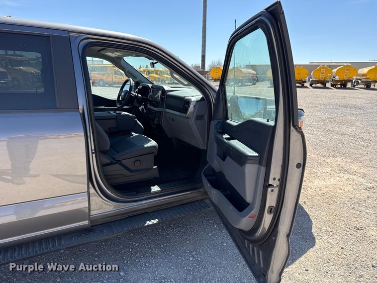 image for item DR1033 2022 Ford F150 Crew Cab pickup truck