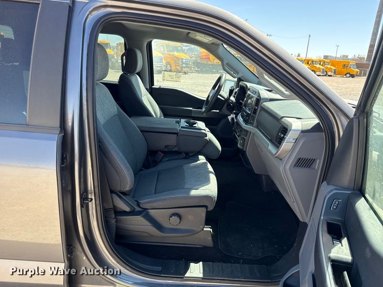 image for item DR1033 2022 Ford F150 Crew Cab pickup truck