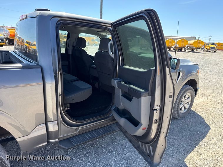 image for item DR1033 2022 Ford F150 Crew Cab pickup truck