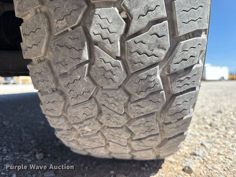 image for item DR1033 2022 Ford F150 Crew Cab pickup truck