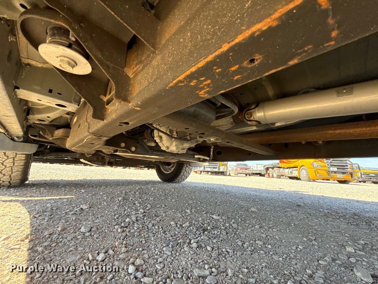 image for item DR1034 2023 Chevrolet Silverado 1500 Crew Cab pickup truck