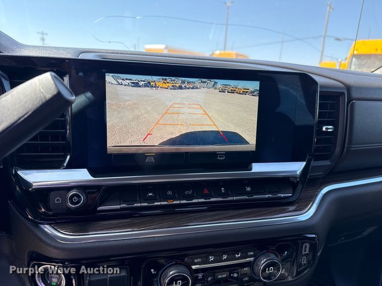 image for item DR1034 2023 Chevrolet Silverado 1500 Crew Cab pickup truck