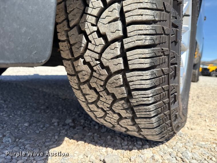 image for item DR1034 2023 Chevrolet Silverado 1500 Crew Cab pickup truck