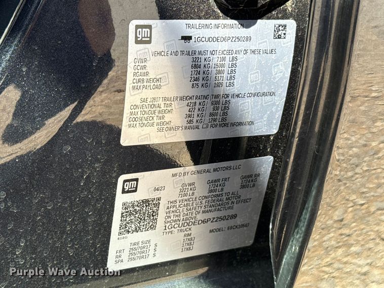 image for item DR1034 2023 Chevrolet Silverado 1500 Crew Cab pickup truck