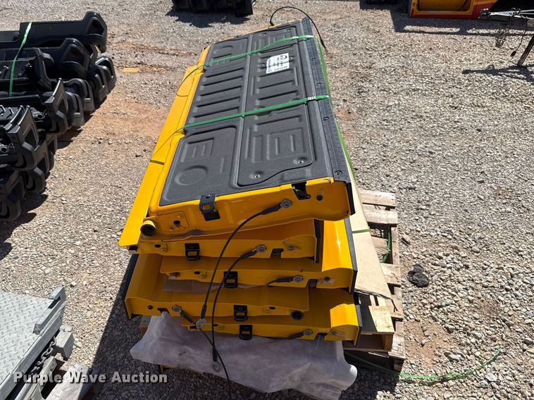 image for item DR1040 (6) tailgates
