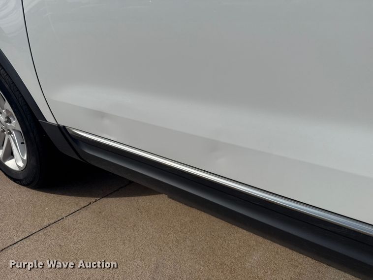 image for item DR1045 2014 Ford Explorer SUV