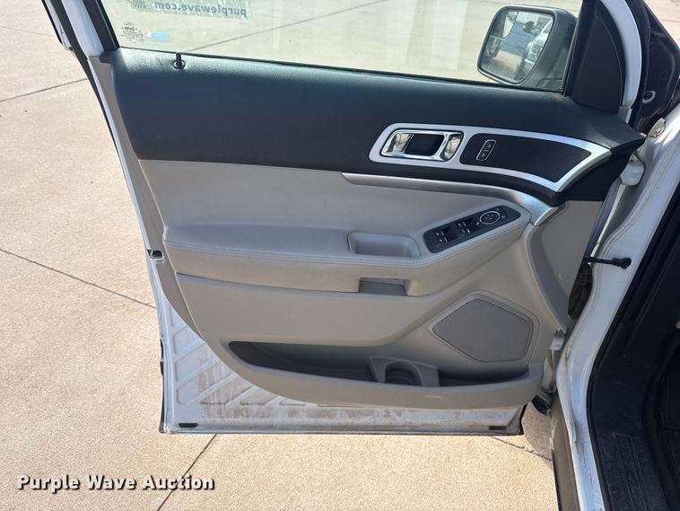 image for item DR1045 2014 Ford Explorer SUV