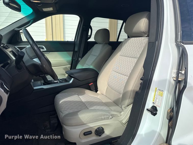 image for item DR1045 2014 Ford Explorer SUV