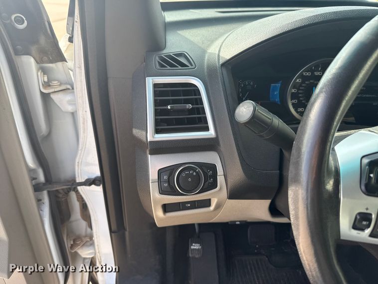 image for item DR1045 2014 Ford Explorer SUV