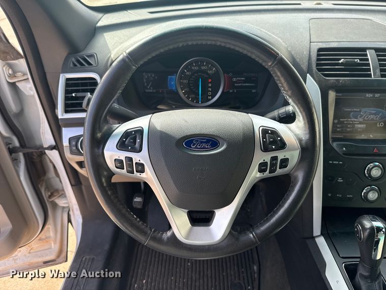 image for item DR1045 2014 Ford Explorer SUV