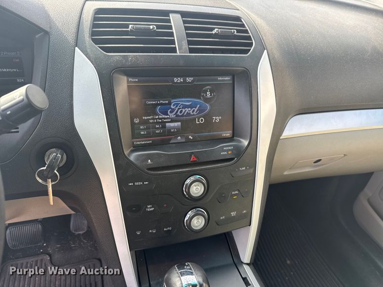 image for item DR1045 2014 Ford Explorer SUV