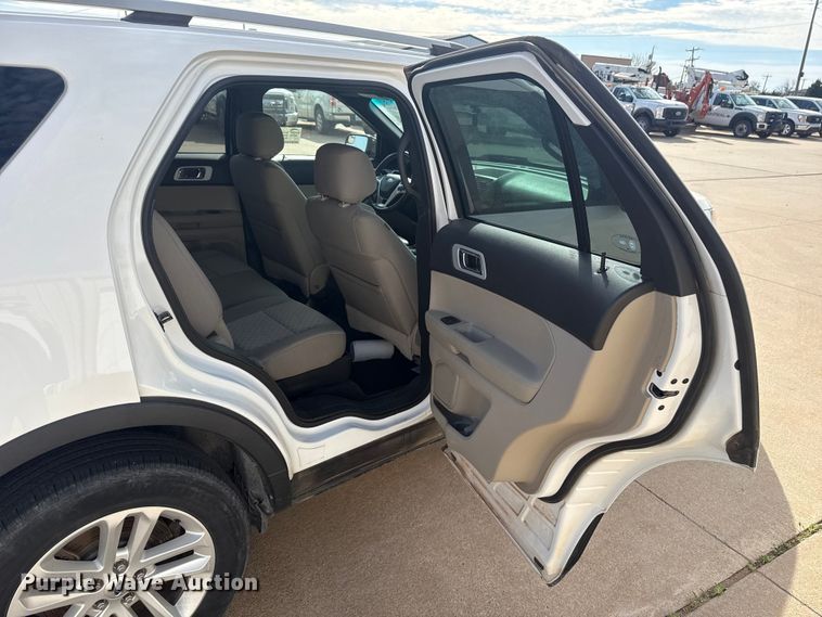 image for item DR1045 2014 Ford Explorer SUV