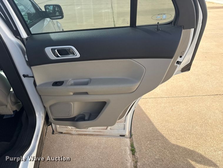 image for item DR1045 2014 Ford Explorer SUV
