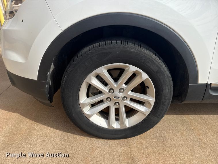 image for item DR1045 2014 Ford Explorer SUV