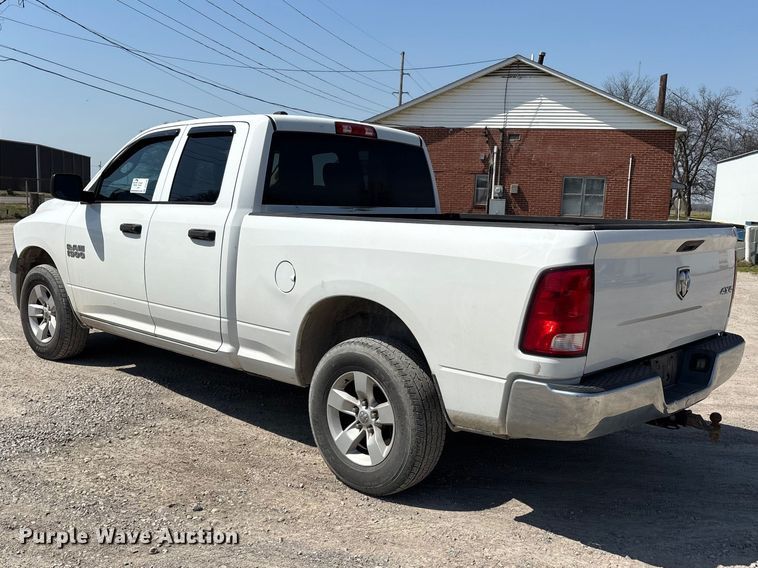 image for item DT0104 2016 RAM 1500 Ext. Cab pickup truck