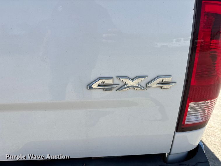 image for item DT0104 2016 RAM 1500 Ext. Cab pickup truck