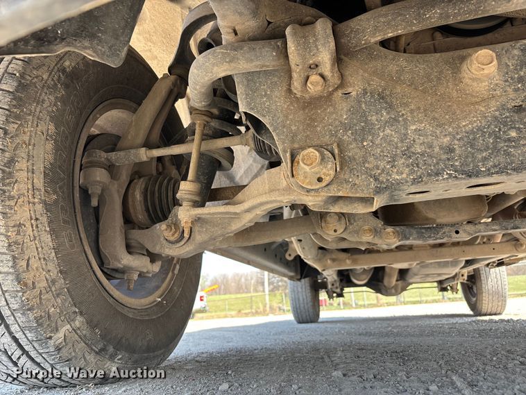 image for item DT0104 2016 RAM 1500 Ext. Cab pickup truck