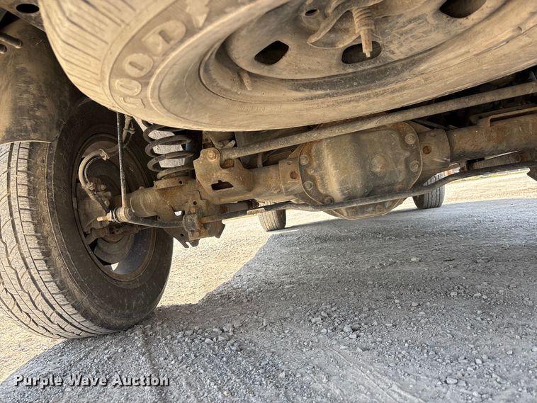 image for item DT0104 2016 RAM 1500 Ext. Cab pickup truck