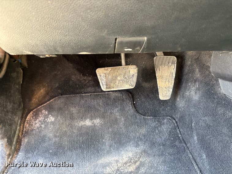 image for item DT0104 2016 RAM 1500 Ext. Cab pickup truck