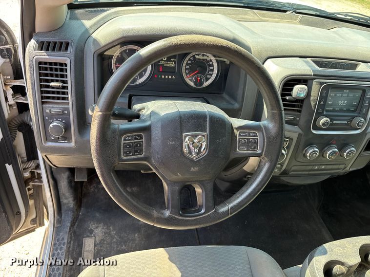 image for item DT0104 2016 RAM 1500 Ext. Cab pickup truck