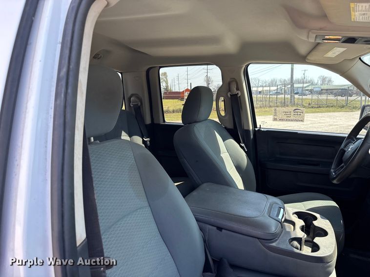 image for item DT0104 2016 RAM 1500 Ext. Cab pickup truck