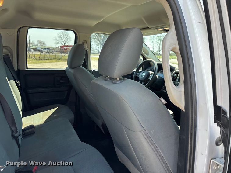 image for item DT0104 2016 RAM 1500 Ext. Cab pickup truck