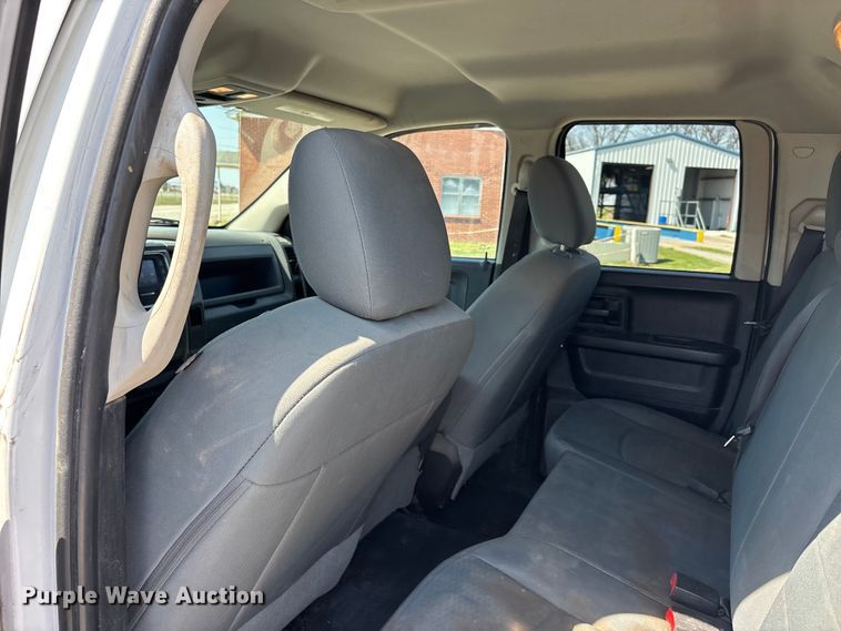 image for item DT0104 2016 RAM 1500 Ext. Cab pickup truck