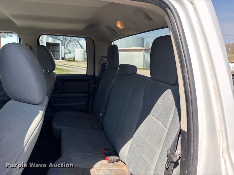 image for item DT0104 2016 RAM 1500 Ext. Cab pickup truck