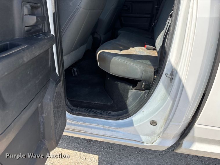 image for item DT0104 2016 RAM 1500 Ext. Cab pickup truck