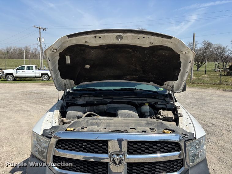 image for item DT0104 2016 RAM 1500 Ext. Cab pickup truck