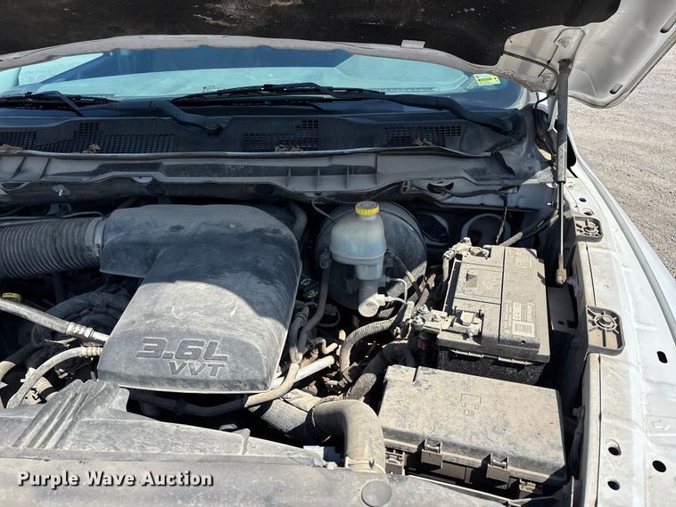 image for item DT0104 2016 RAM 1500 Ext. Cab pickup truck