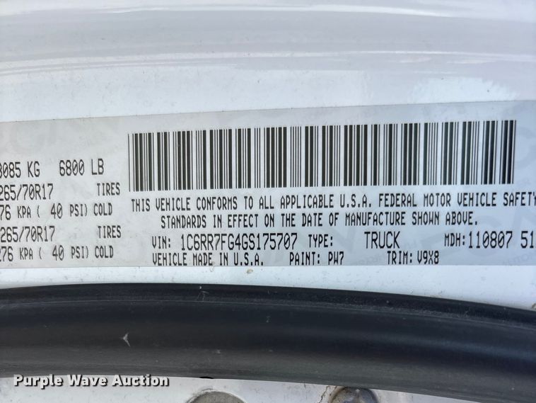 image for item DT0104 2016 RAM 1500 Ext. Cab pickup truck